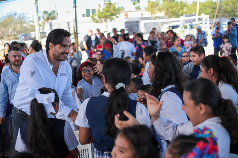 ¡Únete a la celebración de la Gran Rosca de Reyes con el Alcalde Carlos Peña Ortiz!