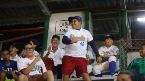 México vence a Rep. Dominicana sin recibir carreras