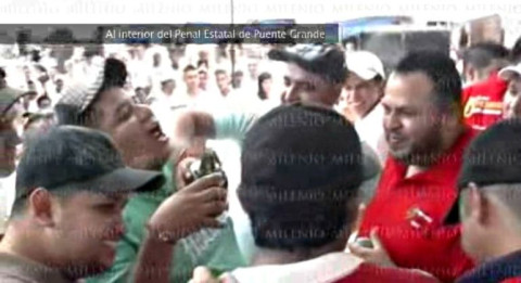 Realizan fiesta dentro del Penal de Puente Grande