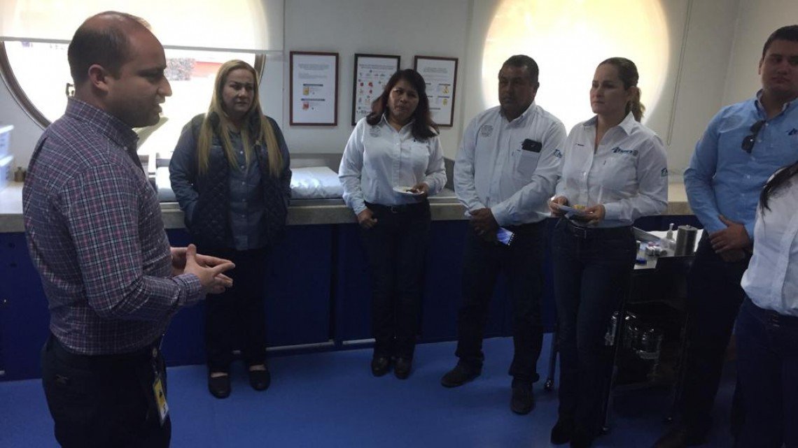 Se avanza en la atención a niños y jóvenes con problemas motrices y neurológicos