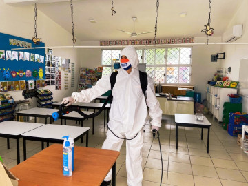 En campaña de higienización del partido Verde se han atendido a 121 aulas educativas en Matamoros