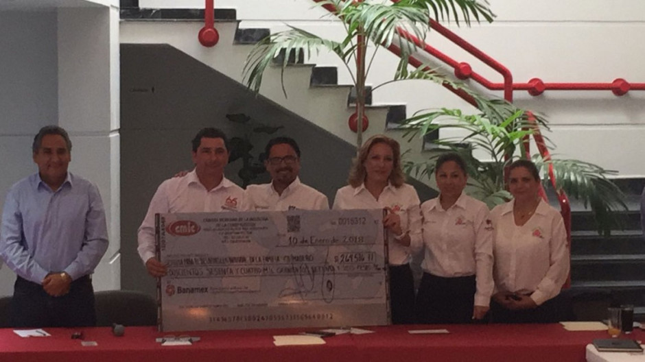 Recibe DIF Madero por parte de la CMIC 264 mil pesos