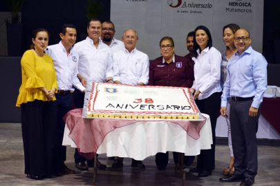 Reconocen labor de trabajadores al servicio de matamorenses