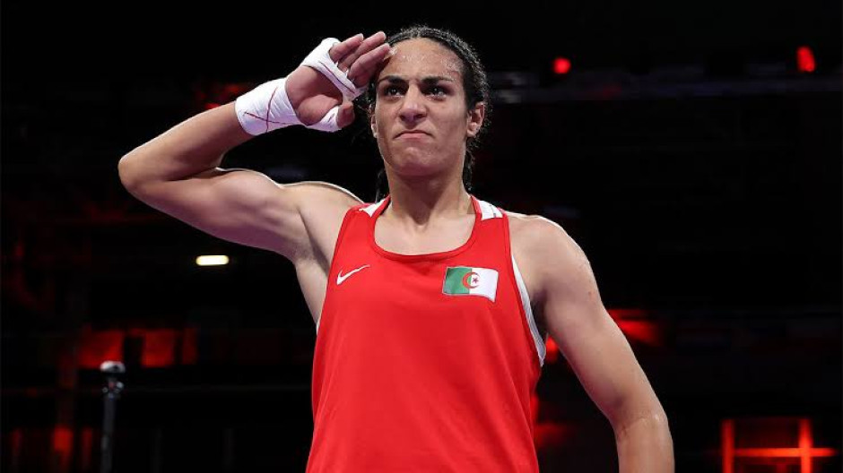 Imane Khelif, campeona olímpica, presenta denuncia por ciberacoso