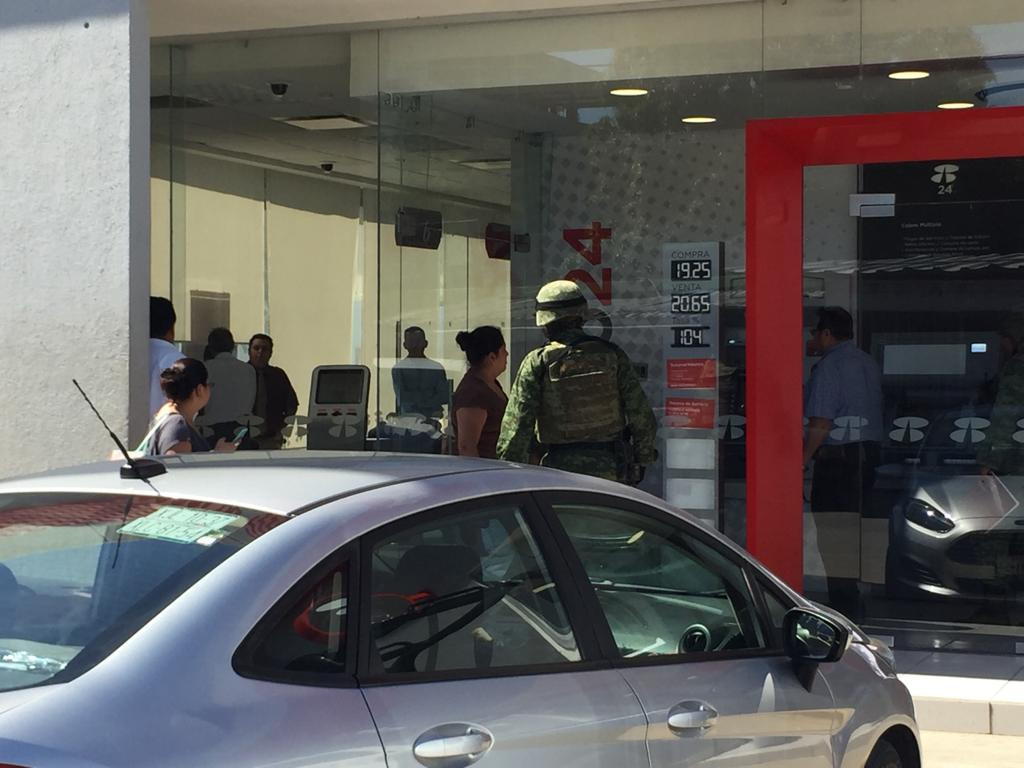 Violento robo en el interior de sucursal bancaria en Altamira