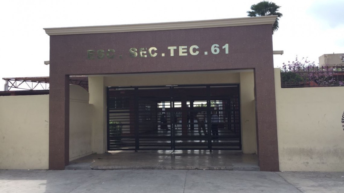 Alumna pide ampliación de canchas deportivas