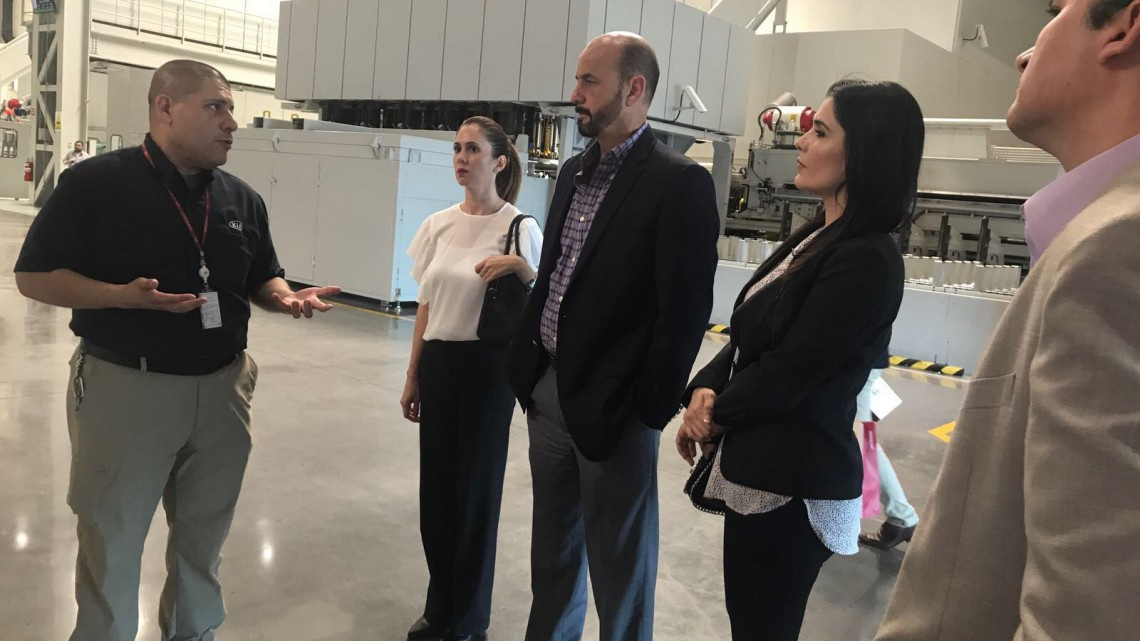 Carlos Talalcón fortalece lazos con el presidente de KIA Motors México 