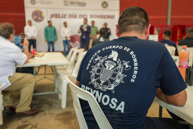 Celebró Gobierno de Carlos Peña Ortiz a Bomberos reynosenses 