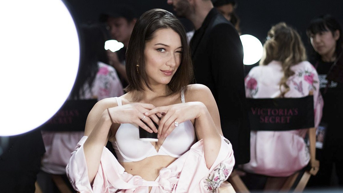 Todas las imagenes desfile Victoria's Secret 2017