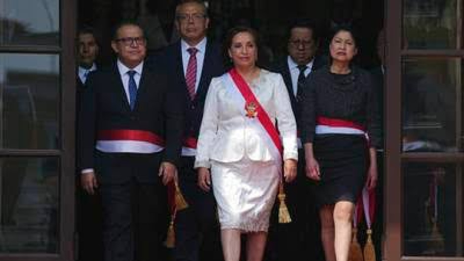 Presidente de Perú descarta presentar su renuncia