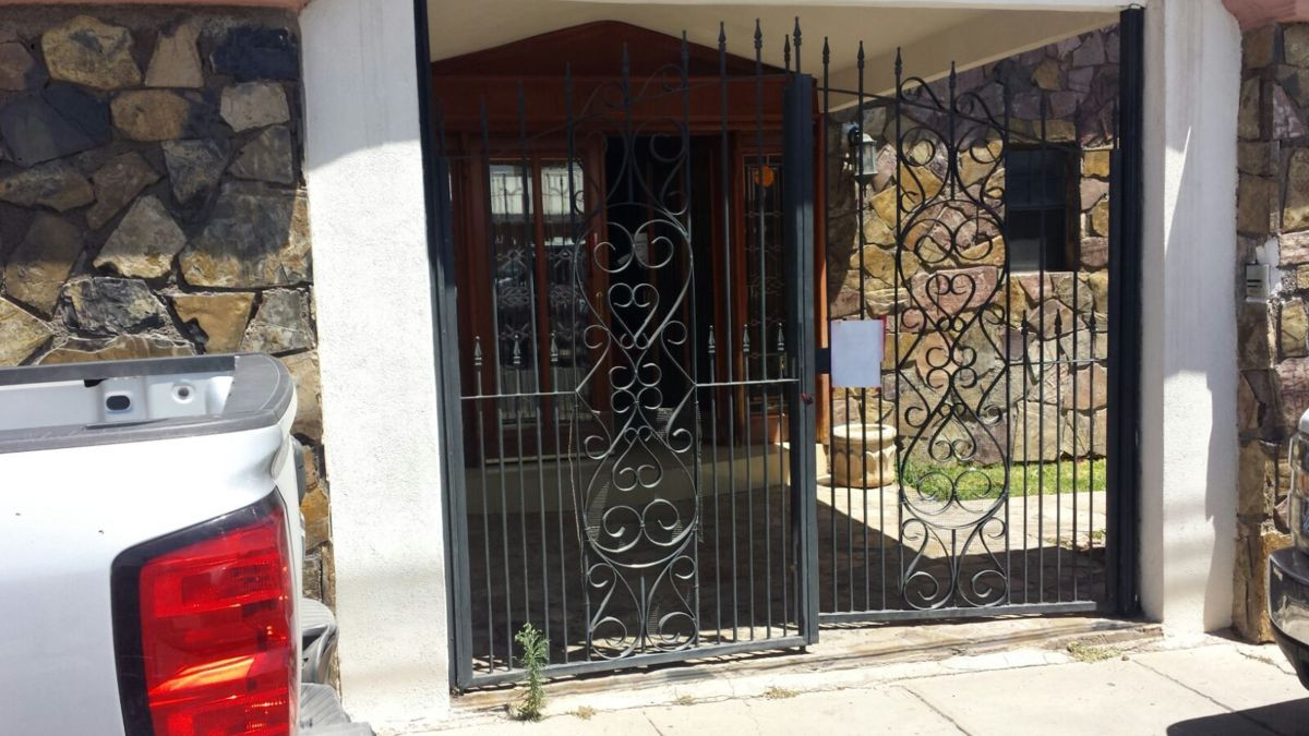 Por segunda vez, catean en Chihuahua propiedades de César Duarte