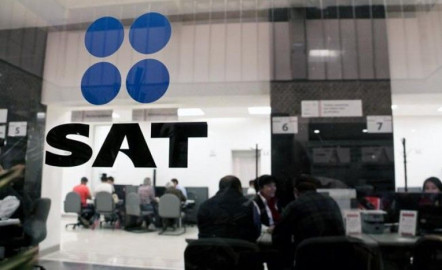 SAT recauda 7 mil 100 mdp por operaciones ilegales durante 2016