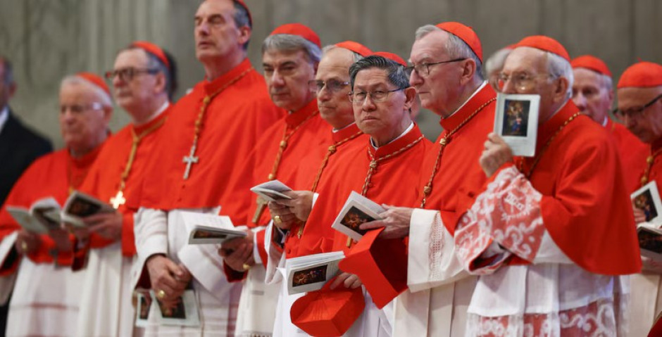 Vaticano blinda Capilla Sixtina para cónclave