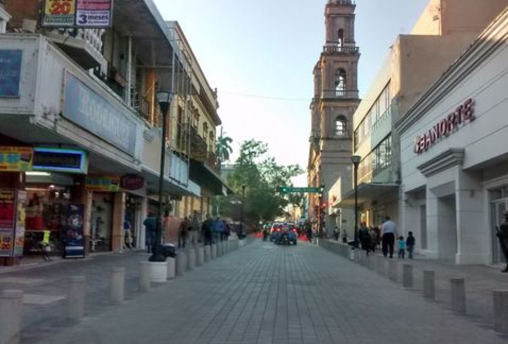 Registra enero 40% menos en ventas