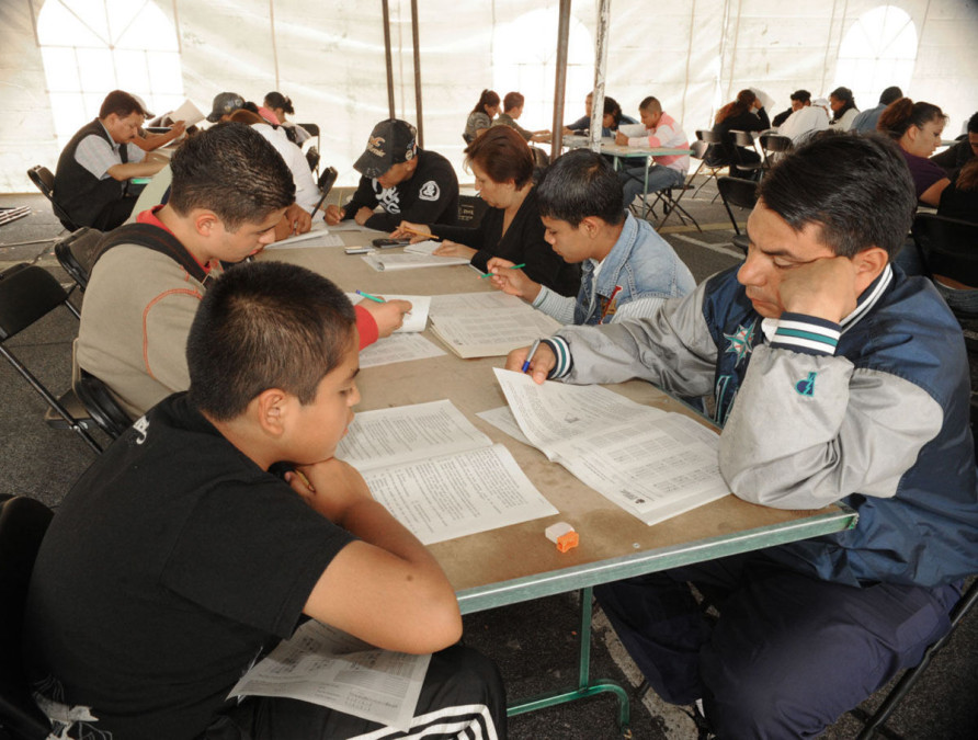 Repatriados continúan sus estudios de primaria o secundaria