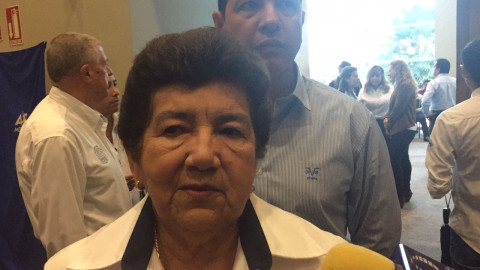 Magdalena Peraza respeta decisión de Lalo Hernández de renunciar al PRI