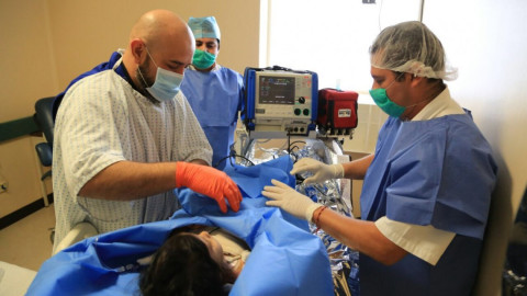 Gob. del estado y DIF Tamaulipas trasladan a menor quemada