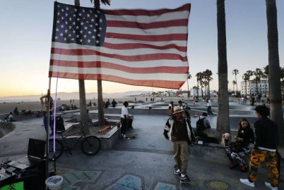 Estados Unidos reporta nuevo récord de casos diarios de COVID-19 