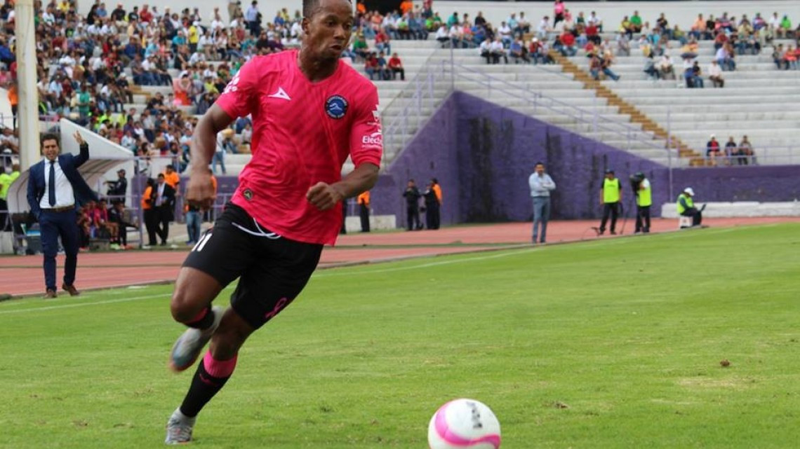 Zacatepec vence 2-1 a Correcaminos 