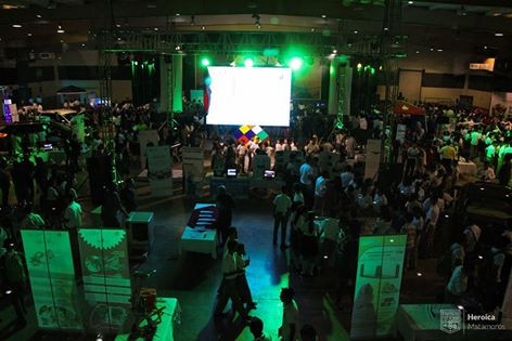 Matamorenses disfrutan del "Primer Magno Evento de Ciencia y Tecnología"