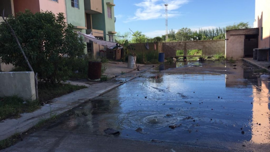 Fraccionamientos de reciente creación presentan serios problemas de drenaje