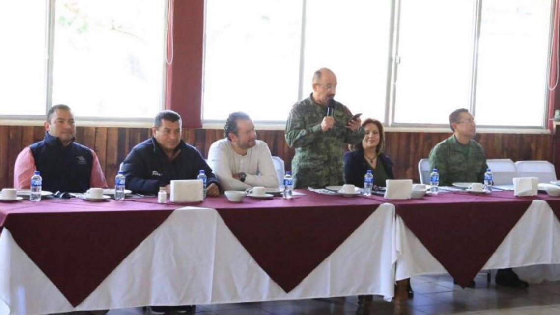 Celebran a hijos de elementos del ejército el Día de Reyes