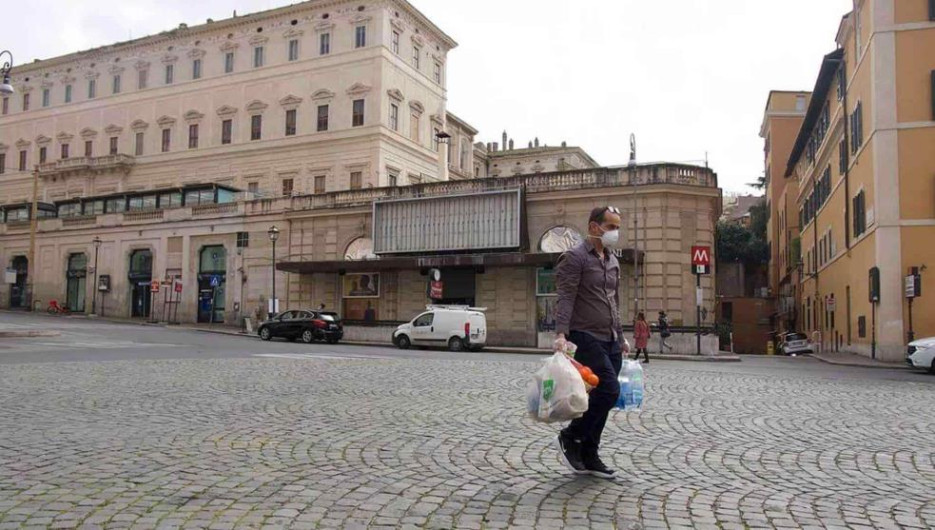 Italia se prepara para reducir las restricciones por coronavirus