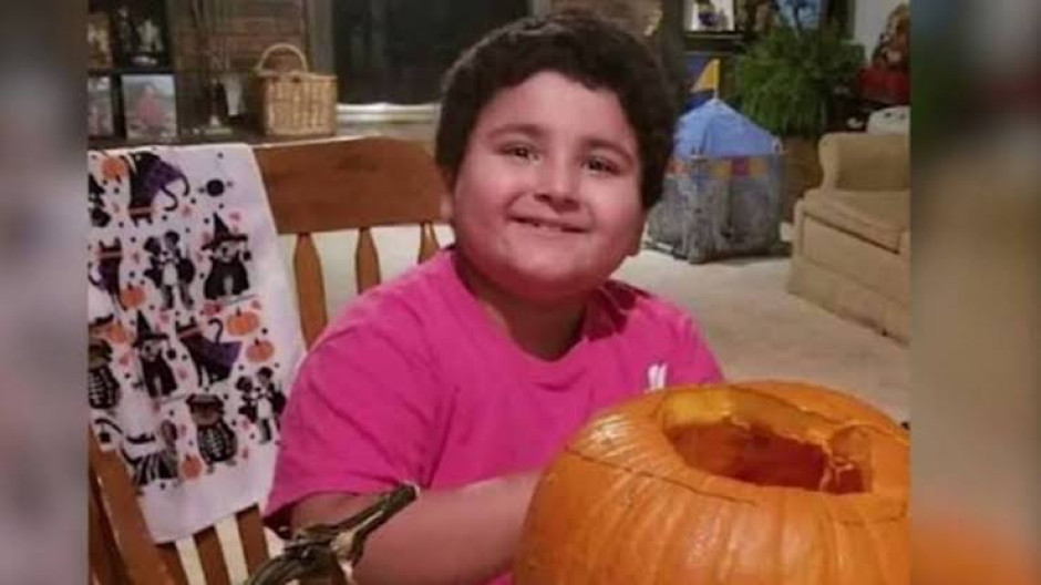 Fallece niño de 9 años COVID-19 tras celebrar su cumpleaños 