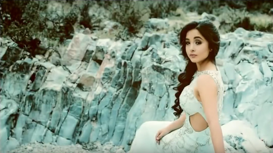 La quinceañera más famosa de México, ¡ahora es modelo!