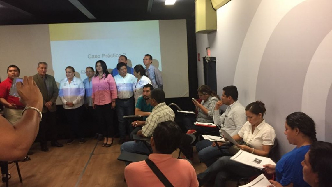 Firma municipio convenio Nacional Financiera