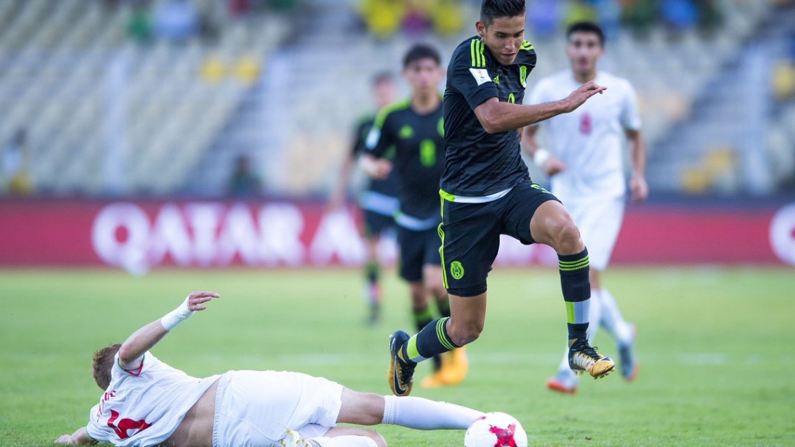 Irán elimina a México