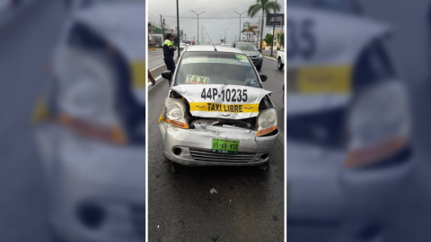 Lluvia deja racha de choques en Tampico