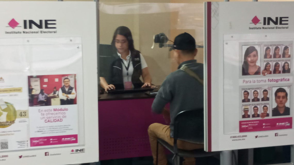 Abrirán módulos del INE sábado y domingo para entrega de credenciales