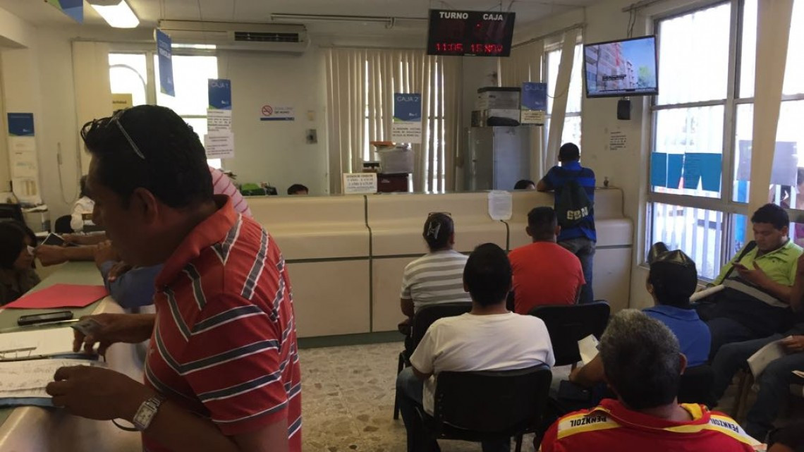 Aumentan trámites para regularizar motocicletas en la oficina fiscal