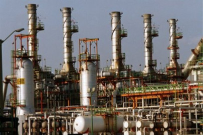 Inhabilitan a funcionarios de Pemex por robo