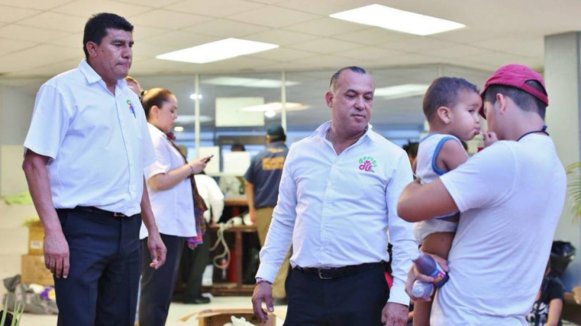 Entregan apoyos del programa “Pensando en Ti”