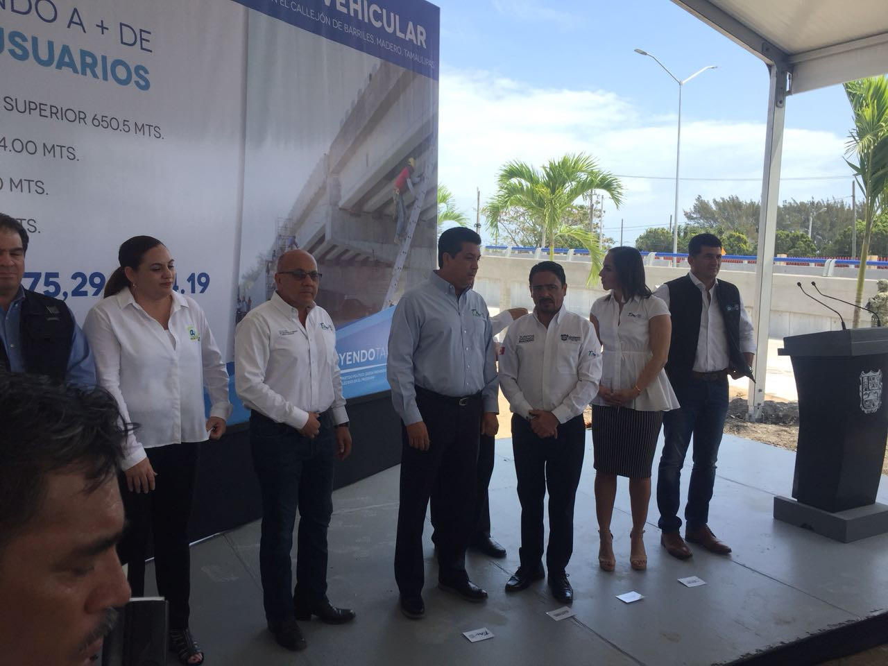 Abren circulación de puente superior de callejón de Barriles