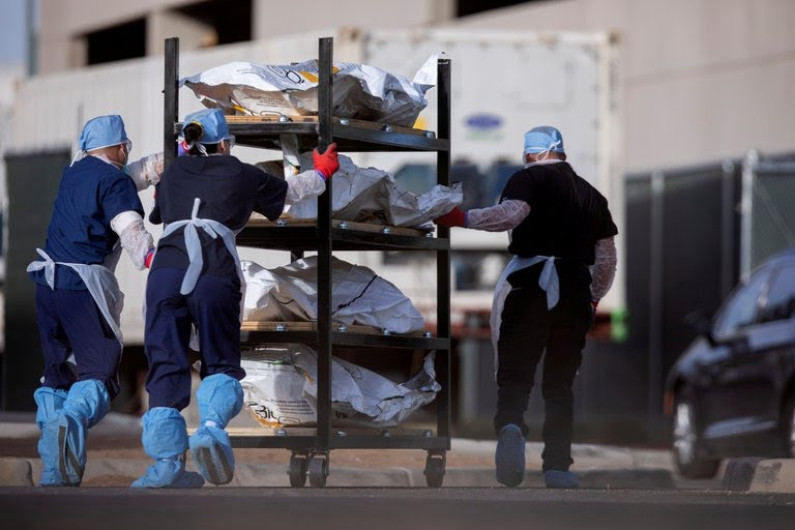 Supera Estados Unidos 400 muertes por COVID-19