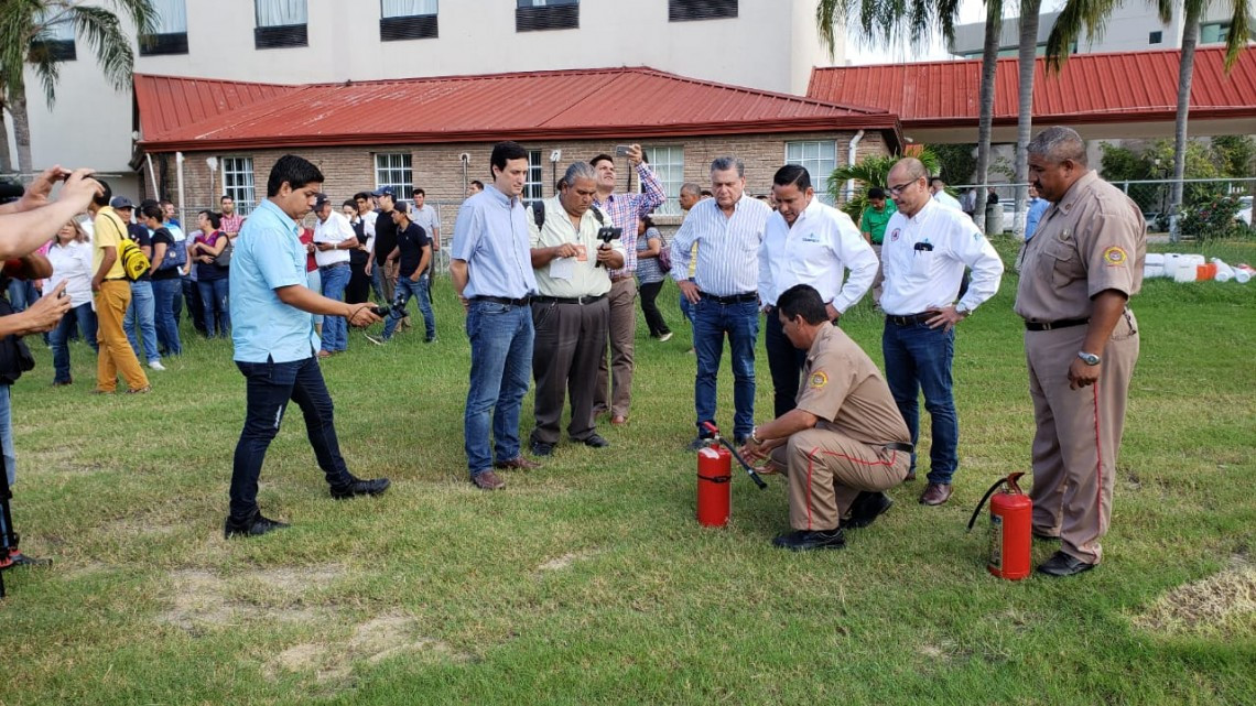 Realizan cursos de capacitación a personal de hoteles para manejo de extintores