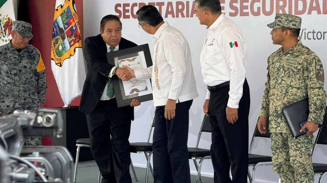  Realizan relevo de mando en Seguridad Pública