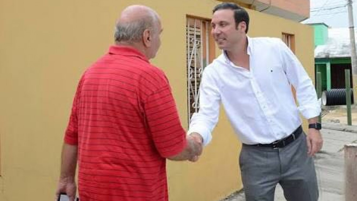 Atiende Comapa socavones en diferentes sectores de la zona sur