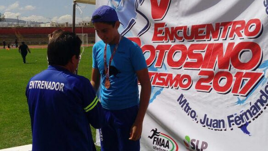 Tamaulipecos arrasan en el Encuentro Potosino de Atletismo