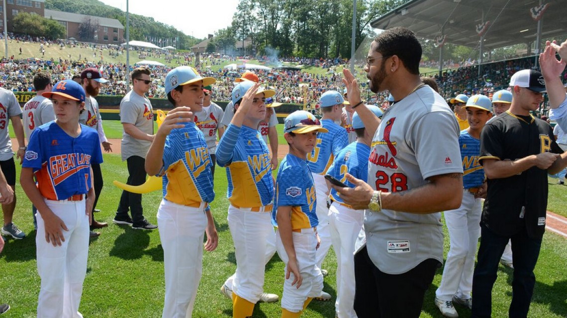 Piratas y Cardenales conviven con jugadores de Ligas Pequeñas