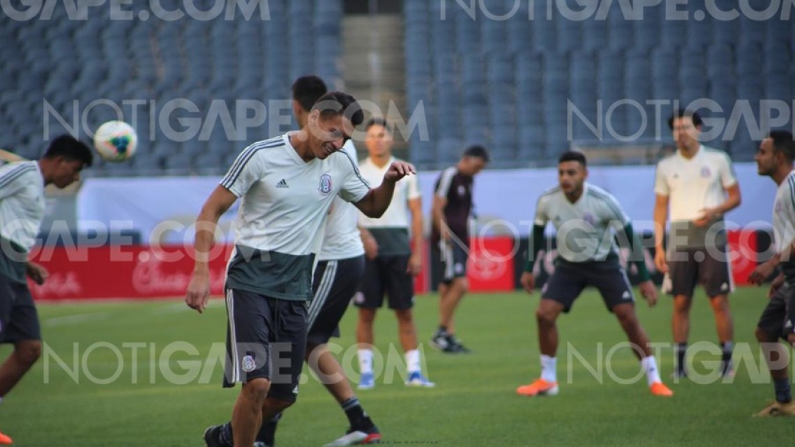 Con espías y todo, entrenó la Selección Mexicana en Chicago