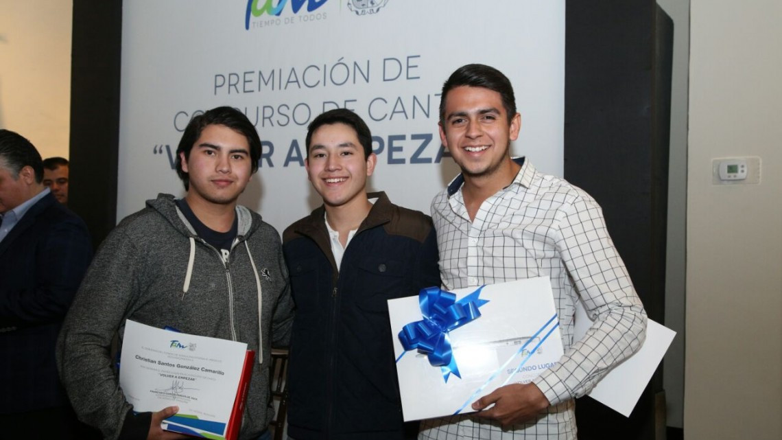 Premian a ganadores del concurso estatal de canto Volver a Empezar