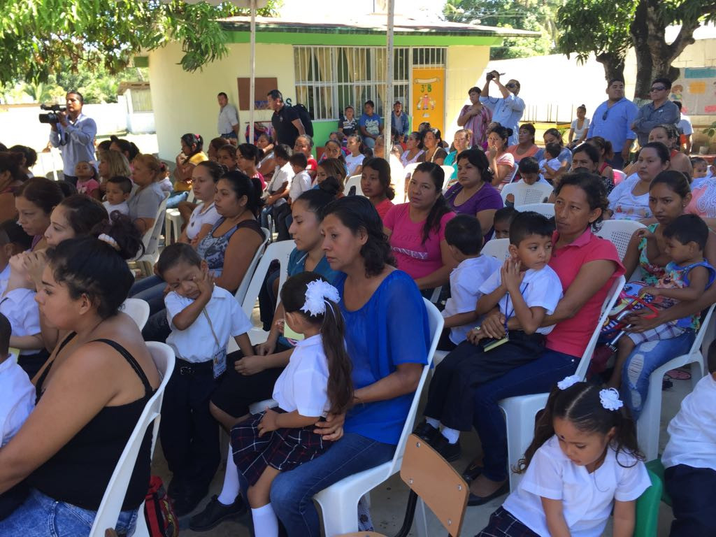 Obras de beneficio para estudiantes de educación básica se siguen entregando
