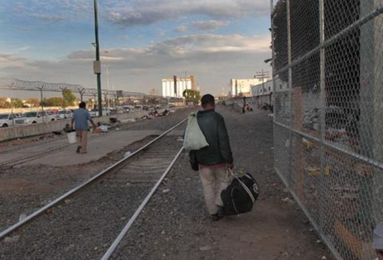 Preparan apoyo con trabajo temporal para deportados 