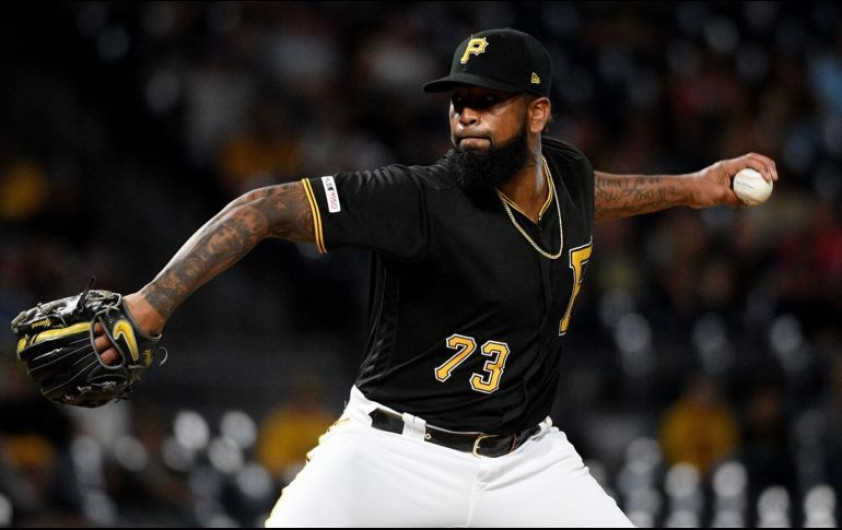  Arrestan al pitcher Felipe Vazquez por cargos sexuales