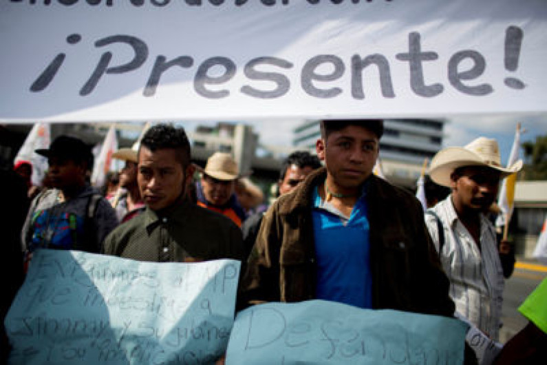 Culpan al presidente de Guatemala por muerte de 35 niñas y piden su renuncia