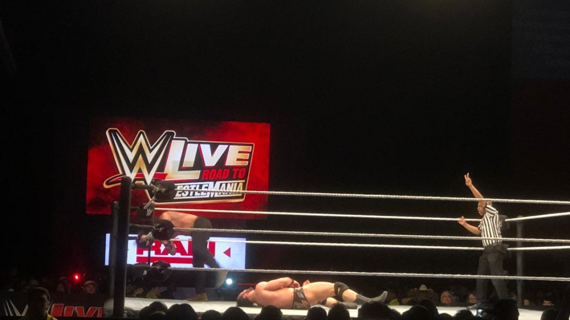 WWE LIVE llega con éxito al RGV